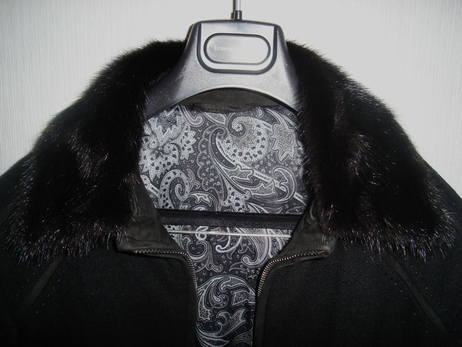 Тепла куртка з кашеміру