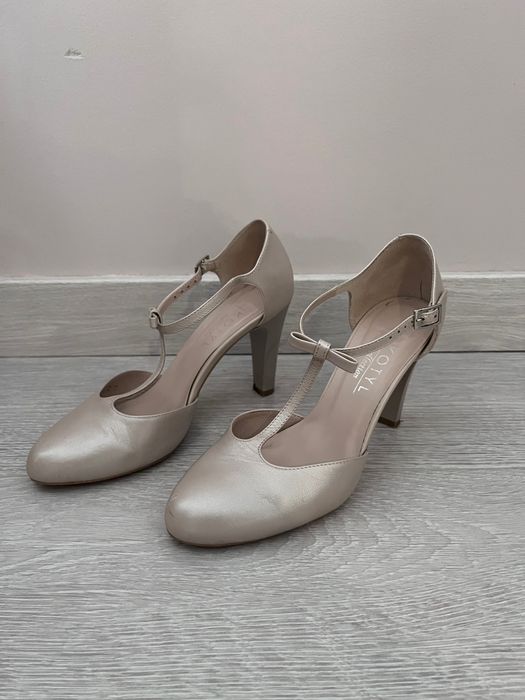 Sprzedam buty Ślubne Kotyl Perłowe Lico