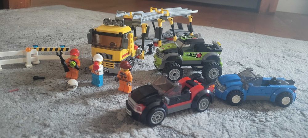 Lego city do transportu samochodów nr.60060