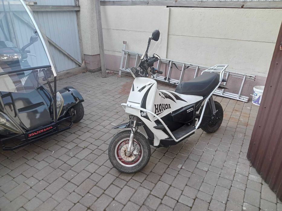Электро скутер хонда