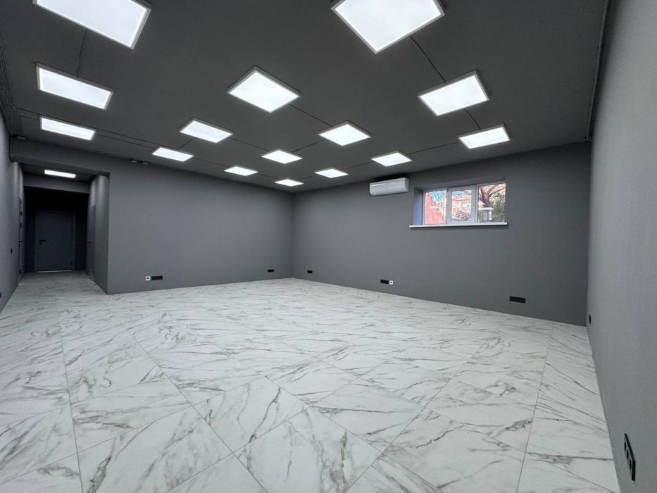 Оренда приміщеня 200м2 ЖК Петровський Квартал