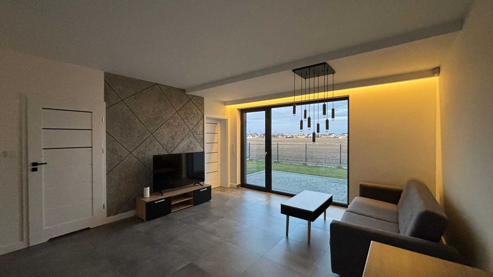 Wynajmę bezczynszowy apartament z ogrodem i własnym podjazdem
