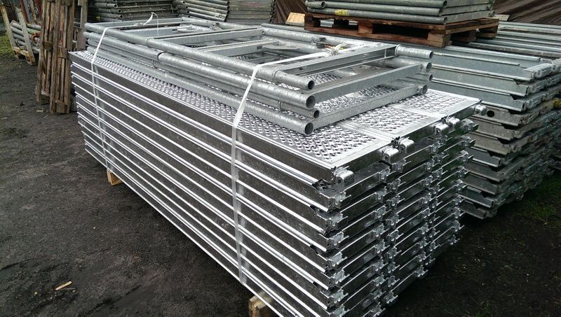 Wynajem, montaż rusztowań Plettac Baumann dzierżawa rusztowani