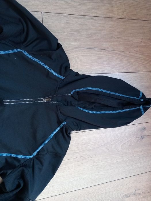 Sprzedam damski dres rozmiar M.