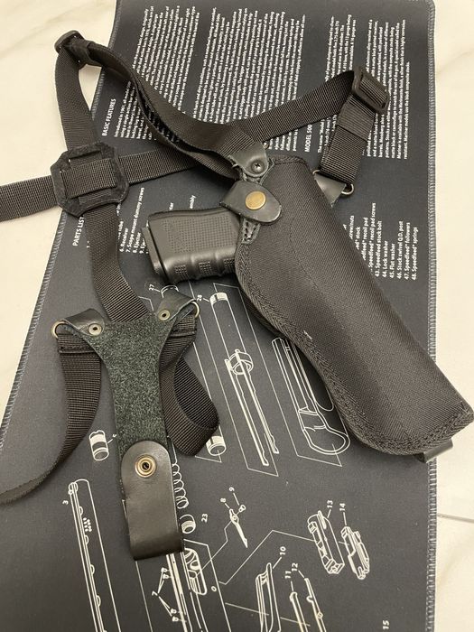 Кобура оперативна вертикальна