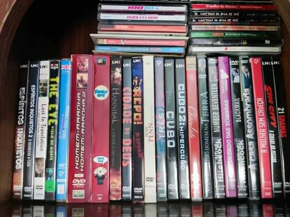 Conjuntos Filmes em DVD e em VHS (Motivo: Desocupar)
