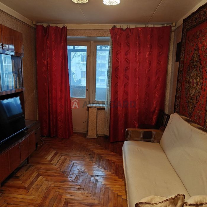 Продаж 2 к кв вул  Військбуд 84