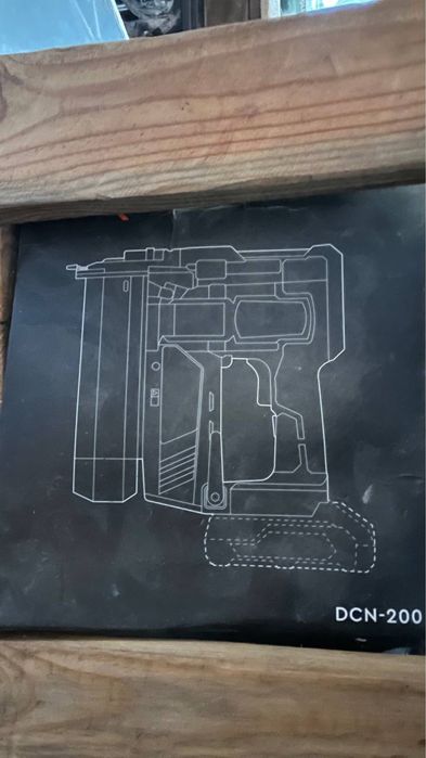Продам аккумуляторный инструмент Dnipro M
