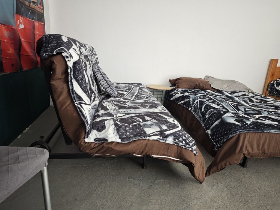 Sofá - Cama de casal 2 em 1 (190x120)