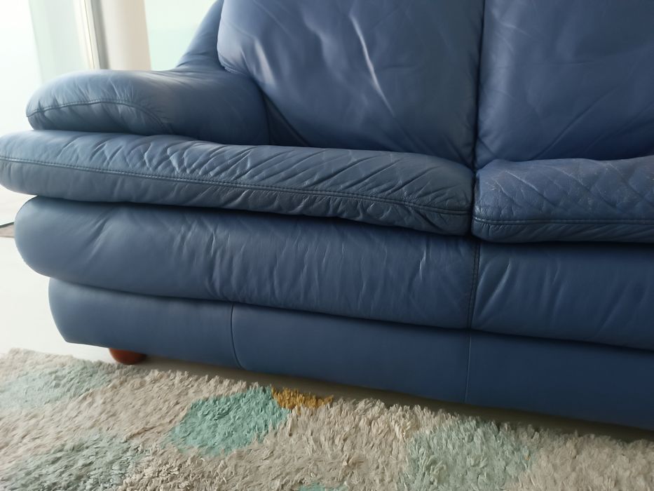 Sofá Couro 2 lugares