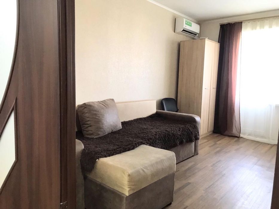 Сдам Посуточно  2, 3 комн. квартиры. Обустроены Центр