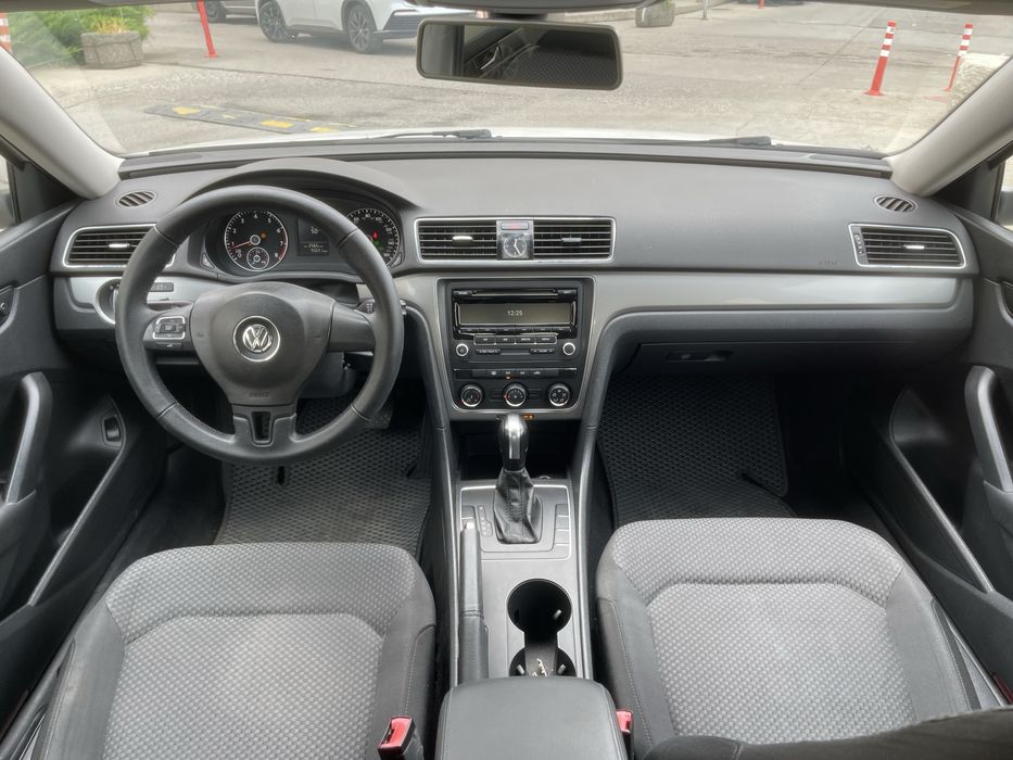 Продам Volkswagen Passat 2013