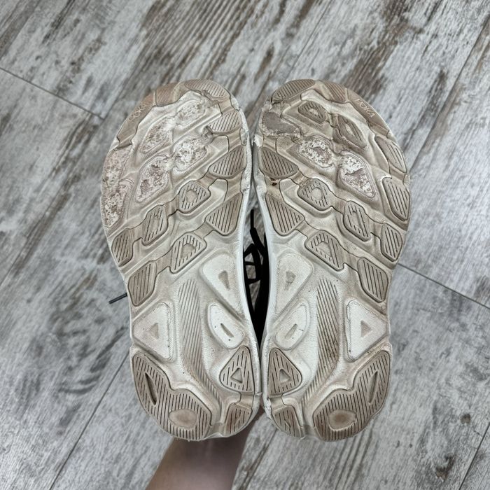 Hoka Clifton 9 FI1124I 38