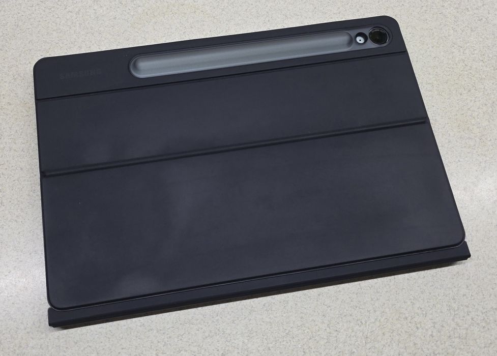 Samsung Galaxy Tab S9 FE 5G 6GB/128 GB (SM-X516B) + чохол-клавіатура