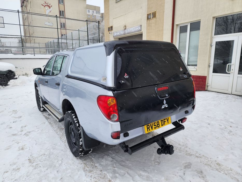 Mitsubishi L200 2009 рік в Україні!
