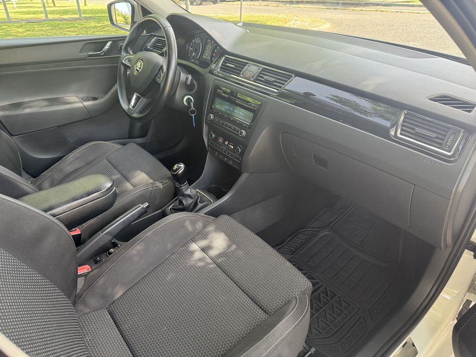 Skoda Rapid Spaceback 1.6TDi - 164.000Km - 18 Meses de Garantia