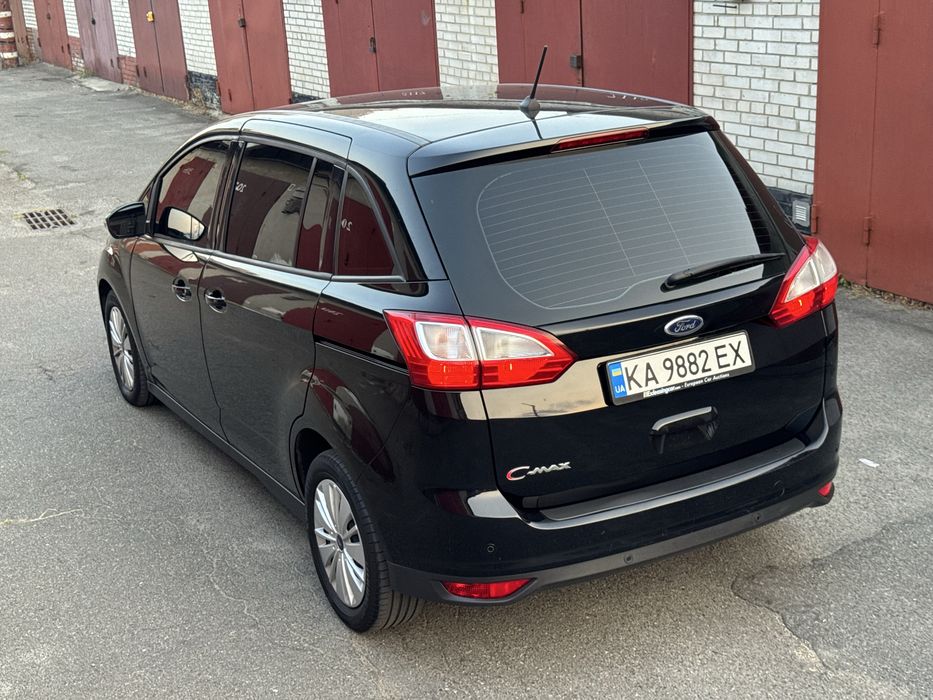 Ford Grand C-Max 2017 VIN WF0WXXGCEWHB28682 фото оголошення 8 з 24