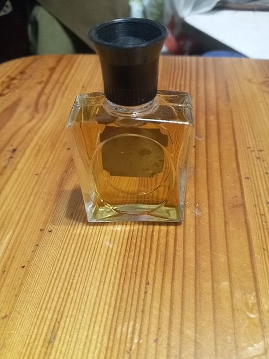 Духі жіночі ,,тет-а-тет,,.