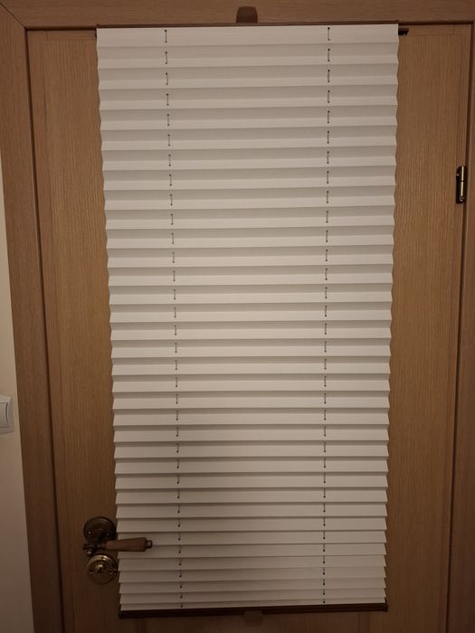 Plisy do zasłaniania szyb okiennych