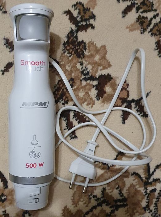 Продам блендер "МРМ MBL-27" 500 W(на запчастини).