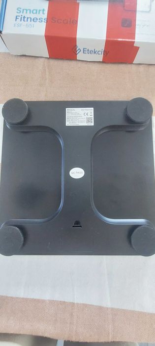 Etekcity Bluetooth ESF-551 Waga Łazienkowa z Analizą Ciała i Aplikacją
