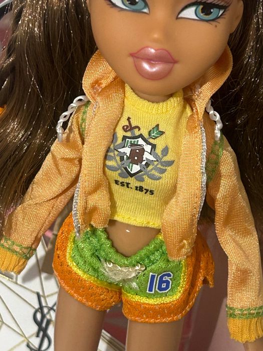 lalka bratz Yasmine Class