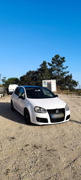 Volkswagen Golf Mk5 1.9TDi PD105 (c/ extras)