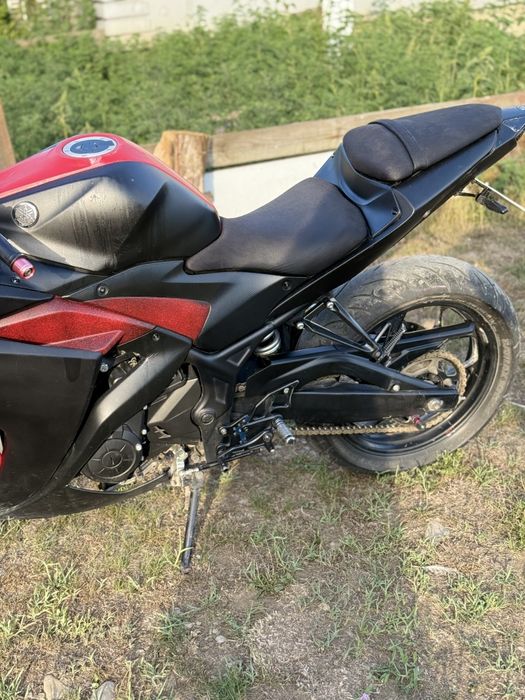 Yamaha YZF-R3 2015
