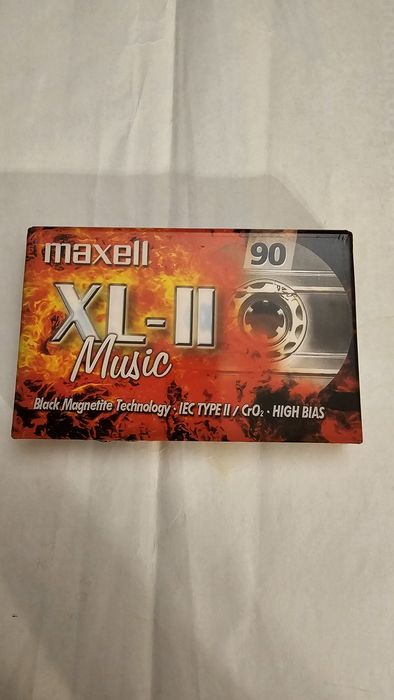 Kaseta magnetofonowa Maxel XL II