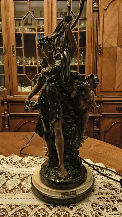 Candeeiro de mesa em bronze - duas lâmpadas