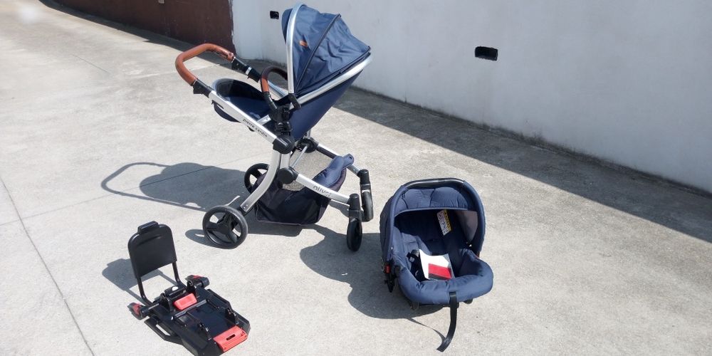 Carrinho bebe Pierre Cardin com isofix