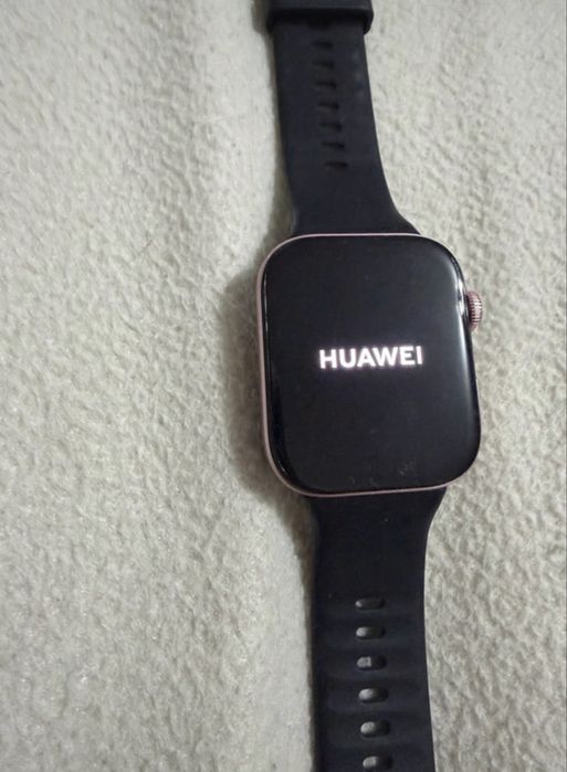 Huawei watch fit 3 com 6 meses uso