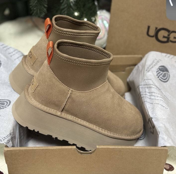 Продам Жіночі уггі Classic Mini Dipper