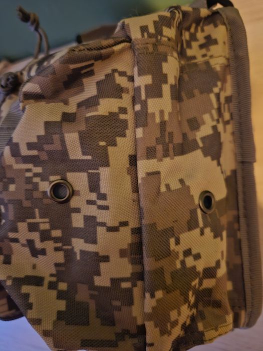 Plecak crossbody, na jedno ramię.