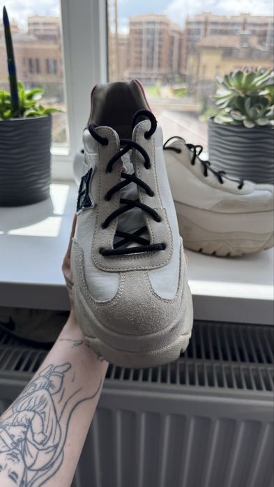 Кросівки Naked Wolfe 37