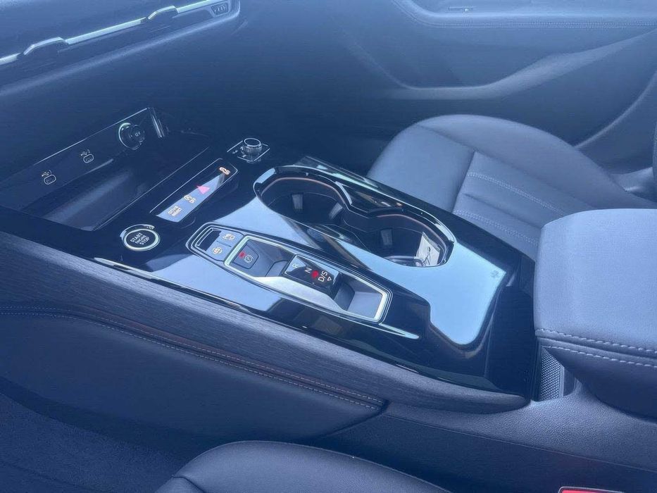 Audi A5      2024