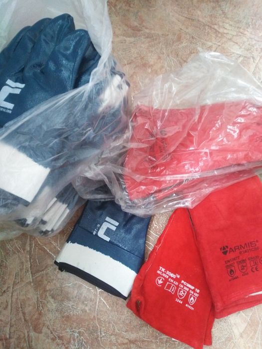 Продам новые руковицы