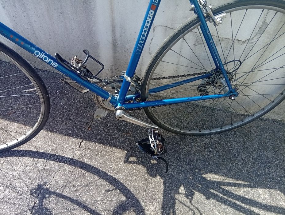 Bicicleta estrada clássica Giant