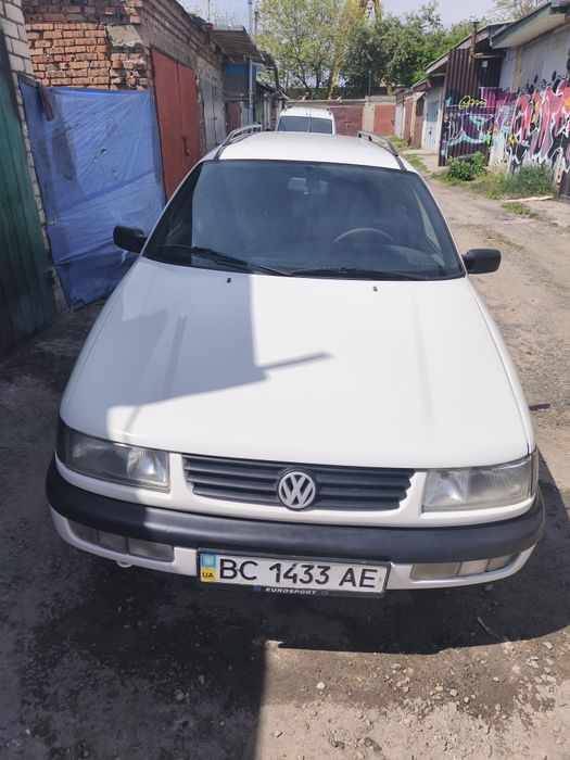 Продам Фольксваген Пасат б4