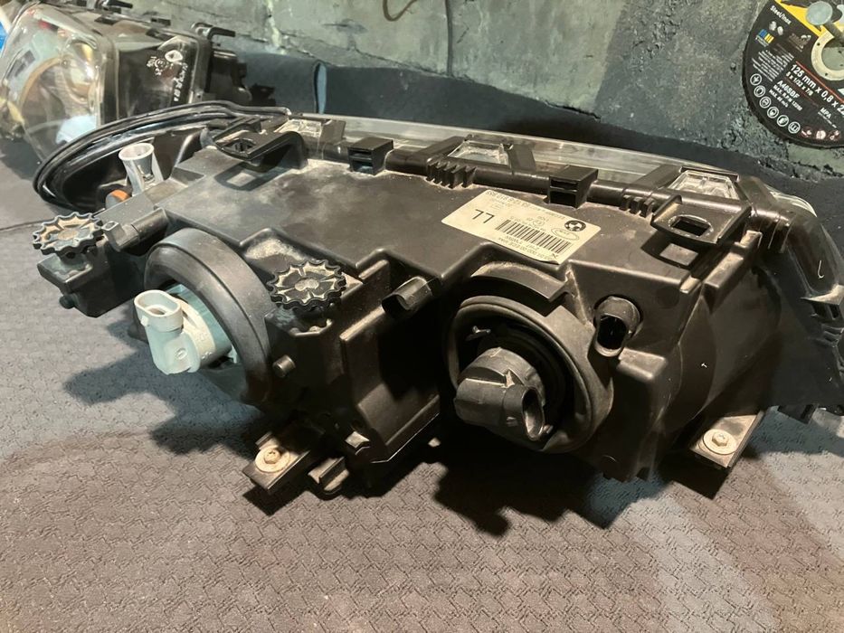 Фари Бмв Е46. Bi-led