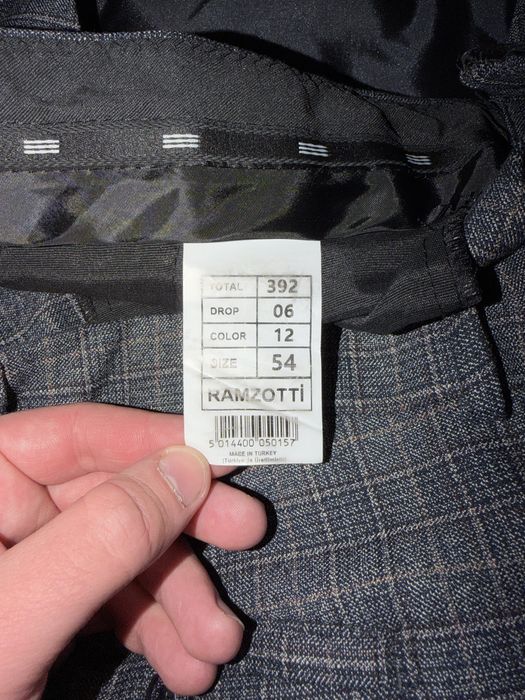 Костюм чоловічий 54 розмір