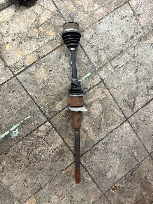 Volvo s60 III 2,0 T6 19/24 przednia dluga polos