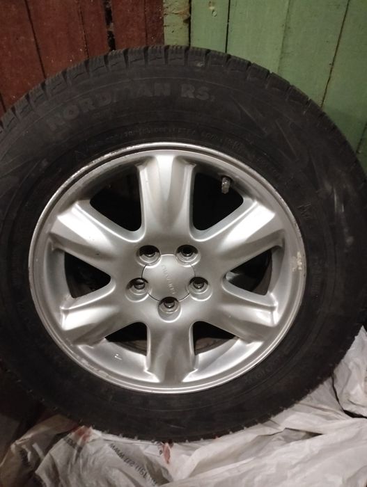 Диски r15 5/100 легкосплавні + зимова гума 205/70 r15