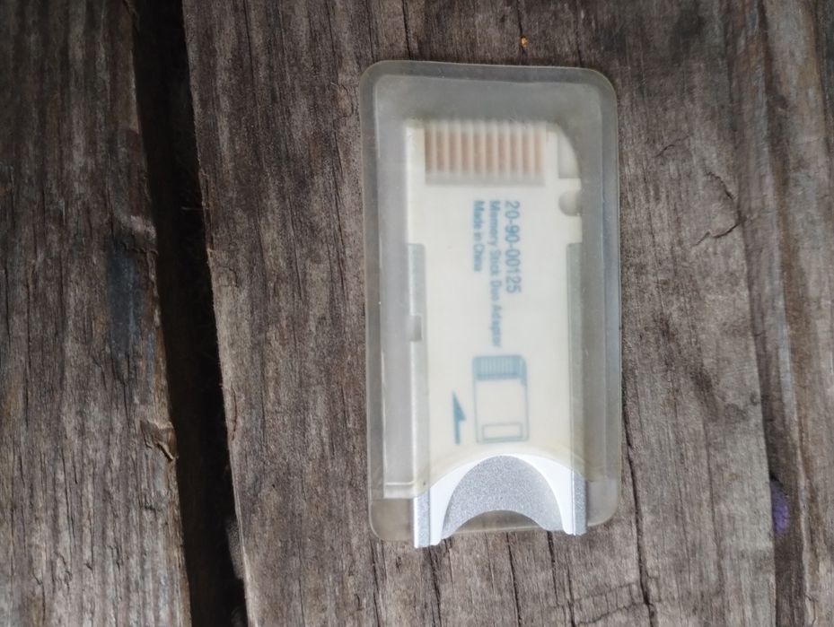 адаптер SanDisk Memory Stick Duo