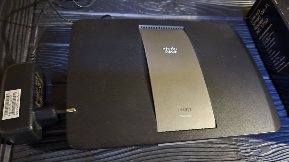 Router Linksys EA6700 DualBand USB