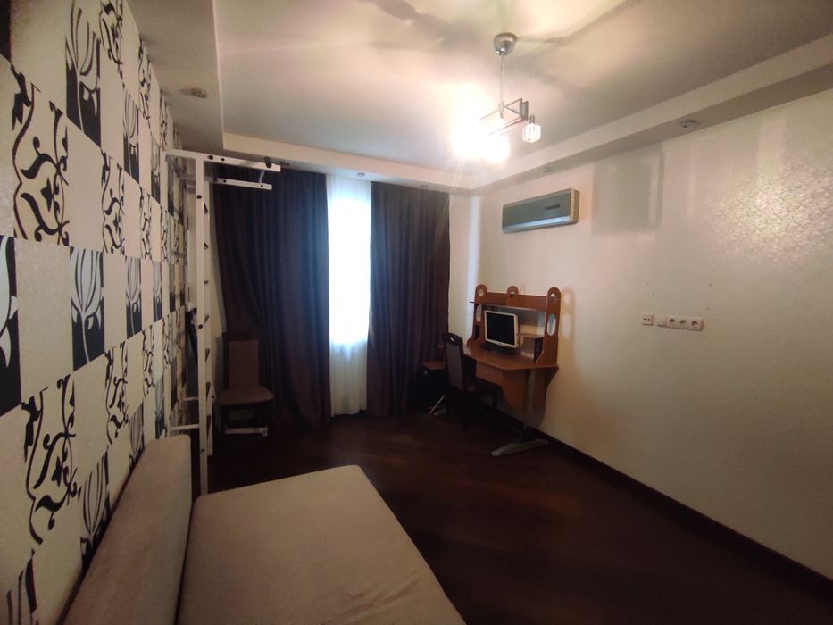 Продаж 3 кім квартири вул Байди -Вишневецького 9, Виноградар