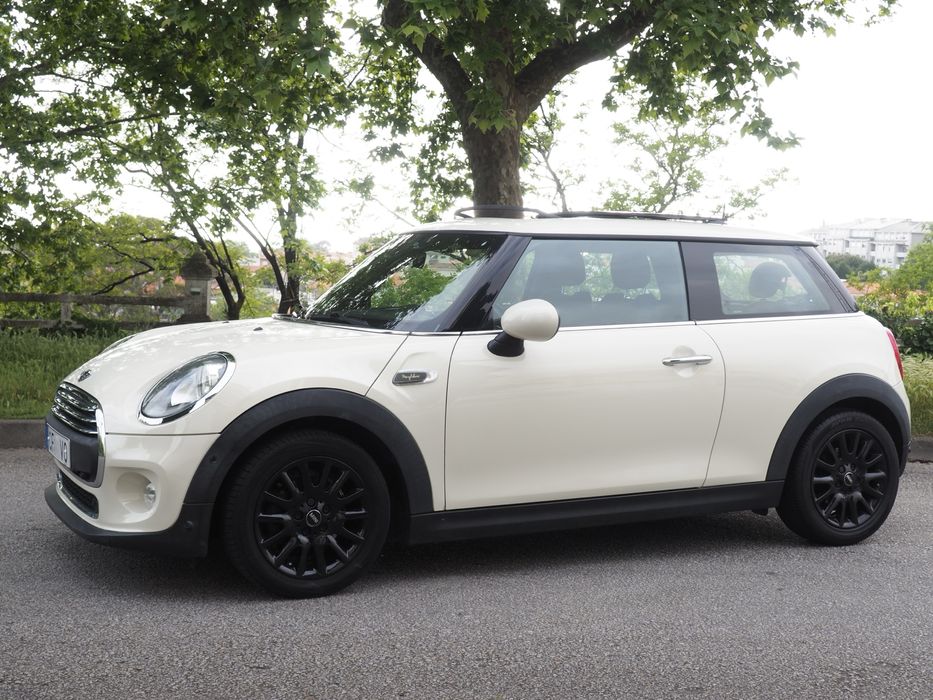 Mini 1.2 gasolina, caixa automática, full extras,Teto panorâmico, GPS (edição especial Marylebone)