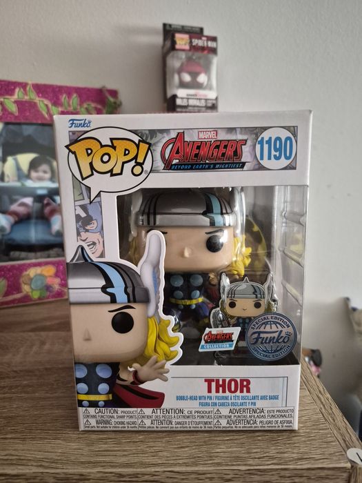 Funko Pop Marvel Avengers Beyond - Thor With Pin  1190