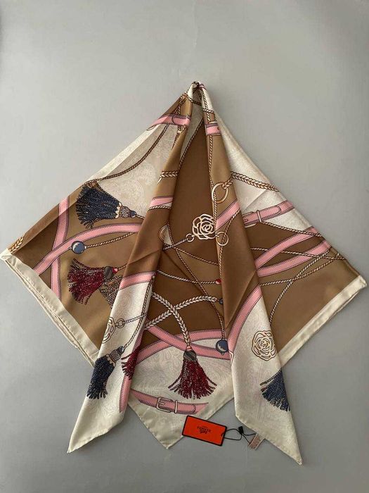 Стильна ВЕСНЯНА шовкова хустка HERMES 90см