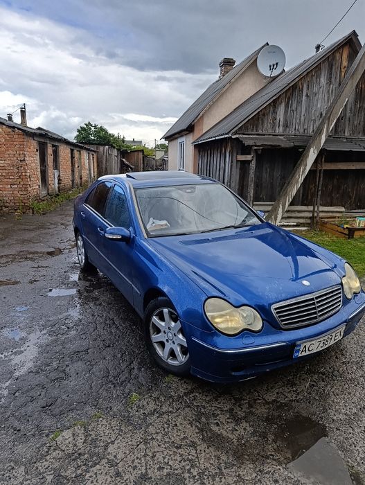 Продам автомобіль